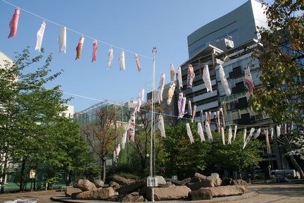 ��������Ɏ����̂ڂ肪�j���ł��܂��I(2006.04.28�B�e)