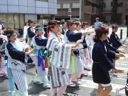 �x��́A�T���o���̐V�����������I