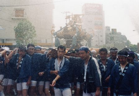 �ʐ^�������ۂ��̂́A�����ɂ�閶�ł��B