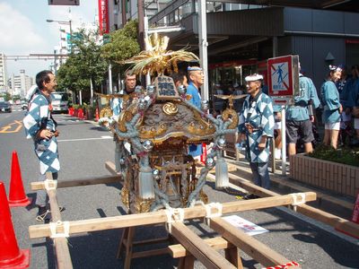 ���蒬���l����̎q���_�`